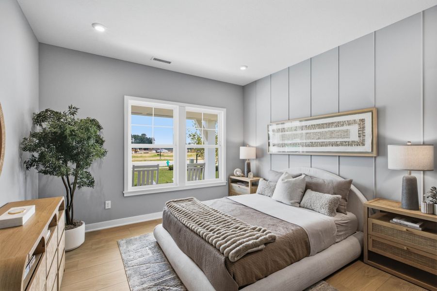 Representative furnished interior of a home built from the Jensen by Fischer Homes in Twin Lakes, Hoschton (Image 26).