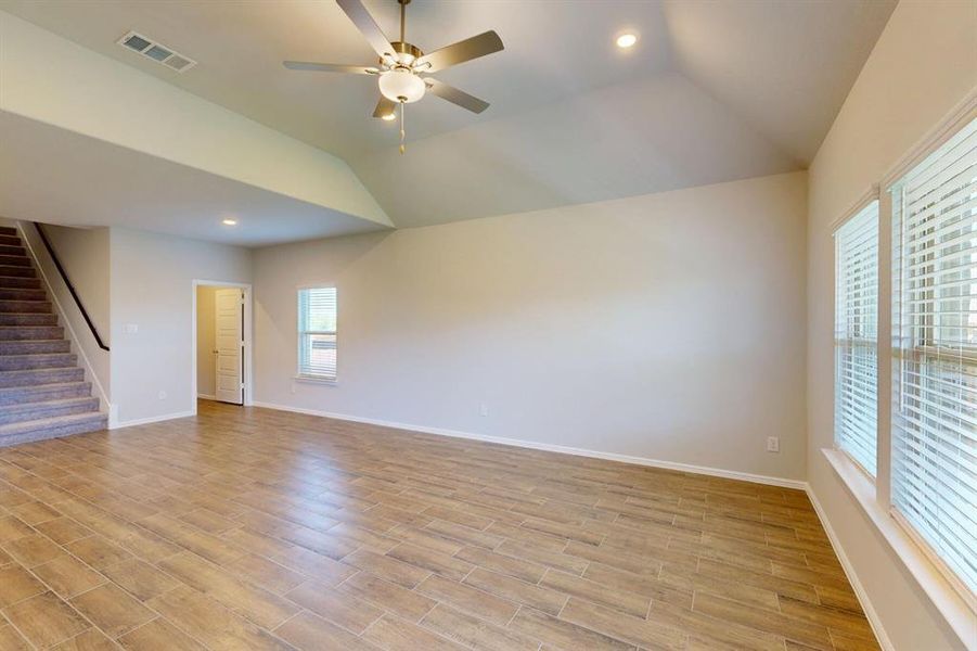 Spacious, unfurnished interior of a new home in Forest Park, Princeton (Image 14). Spacious, unfurnished interior of a new home in Forest Park, Princeton (Image 14).
