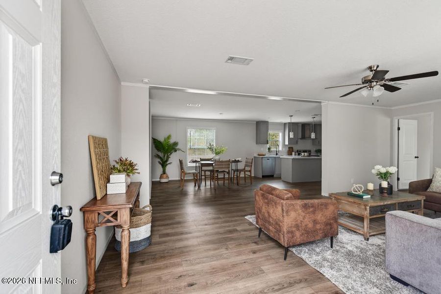 Furnished interior view inside a new home in , Middleburg (Image 8).