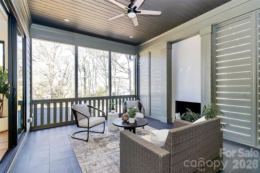 Exterior details and patio area of a home in , Charlotte (Image 3).