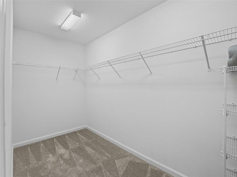 Spacious, unfurnished interior of a new home in , The Villages (Image 18).