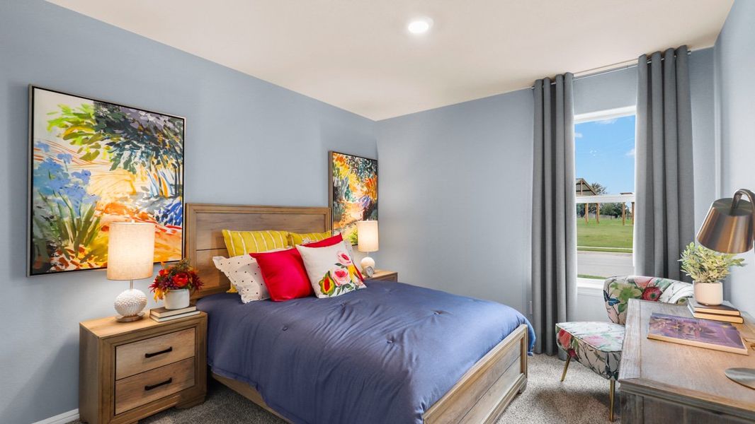 Furnished interior view inside a new home in Bella Vista, Granbury (Image 33).