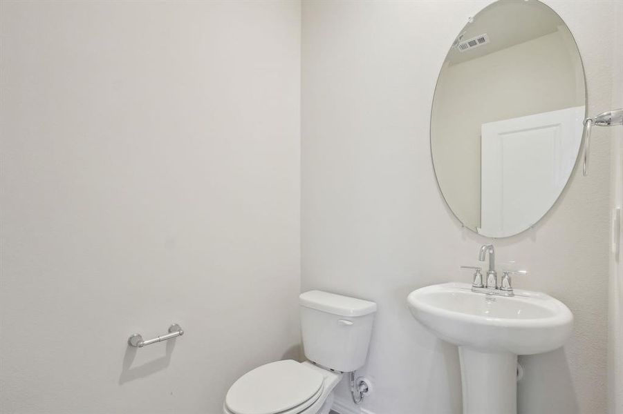 Photo is not of the actual home, but is an inspirational photo of builder’s model home and may depict options, furnishings, and/or decorator features that are not included.