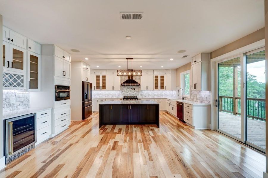 Furnished interior view inside a new home in , Ellijay (Image 37). Furnished interior view inside a new home in , Ellijay (Image 37).
