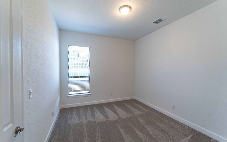 Spacious, unfurnished interior of a new home in Preserve at Lakeway, Lakeway (Image 25).