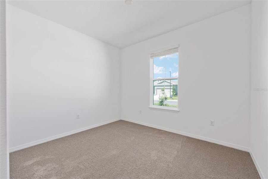 Spacious, unfurnished interior of a new home in Calesa Township, Ocala (Image 31).
