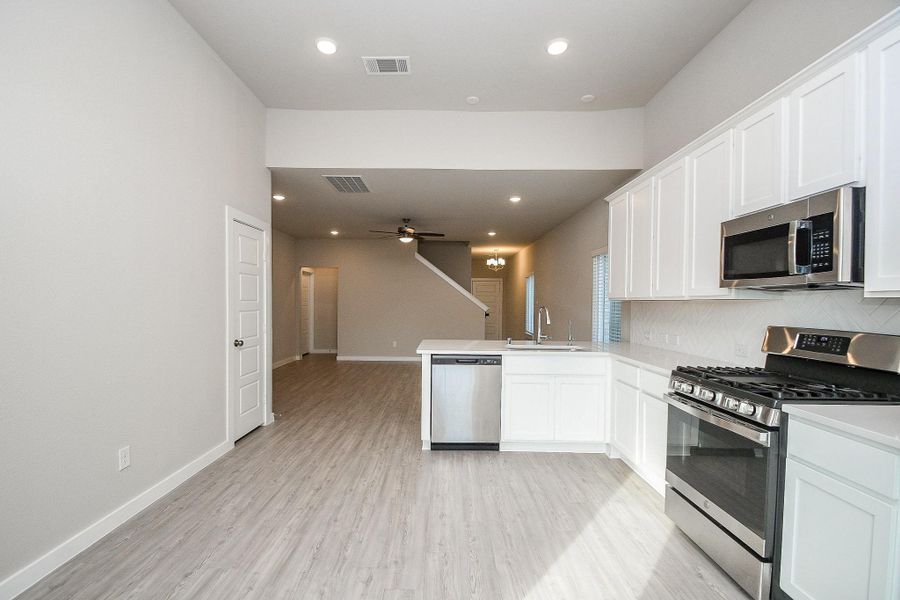 Image 30 of a home in Marvida.