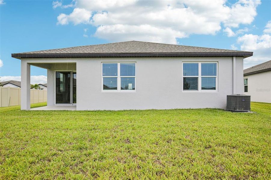 Exterior details and patio area of a home in Magnolia Bay - Reserve Series, Nokomis (Image 4). Exterior details and patio area of a home in Magnolia Bay - Reserve Series, Nokomis (Image 4).