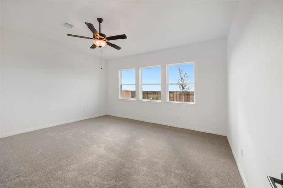 Spacious, unfurnished interior of a new home in The Grand Prairie 50’, Hockley (Image 28).