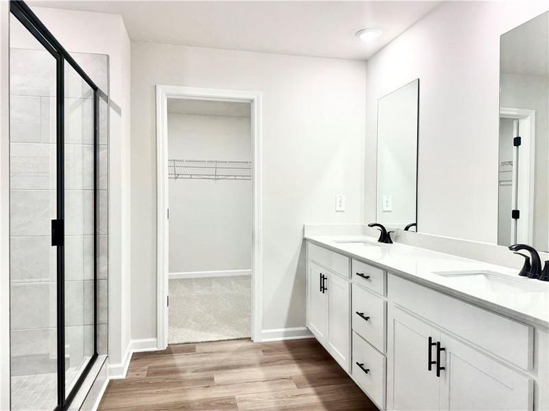 Furnished interior view inside a new home in Vines at Mill Creek - Estate Series, Braselton (Image 7). Furnished interior view inside a new home in Vines at Mill Creek - Estate Series, Braselton (Image 7).