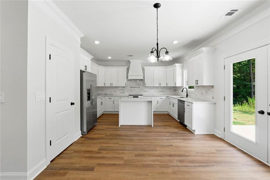 Spacious, unfurnished interior of a new home in , Douglasville (Image 18). Spacious, unfurnished interior of a new home in , Douglasville (Image 18).