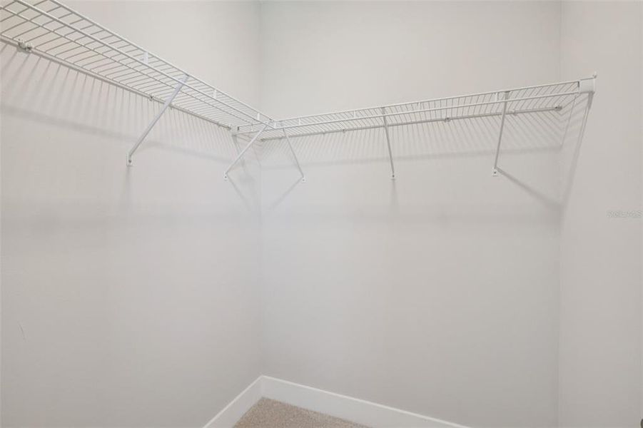 Spacious, unfurnished interior of a new home in Lagoon Residences at Epperson, Wesley Chapel (Image 16).