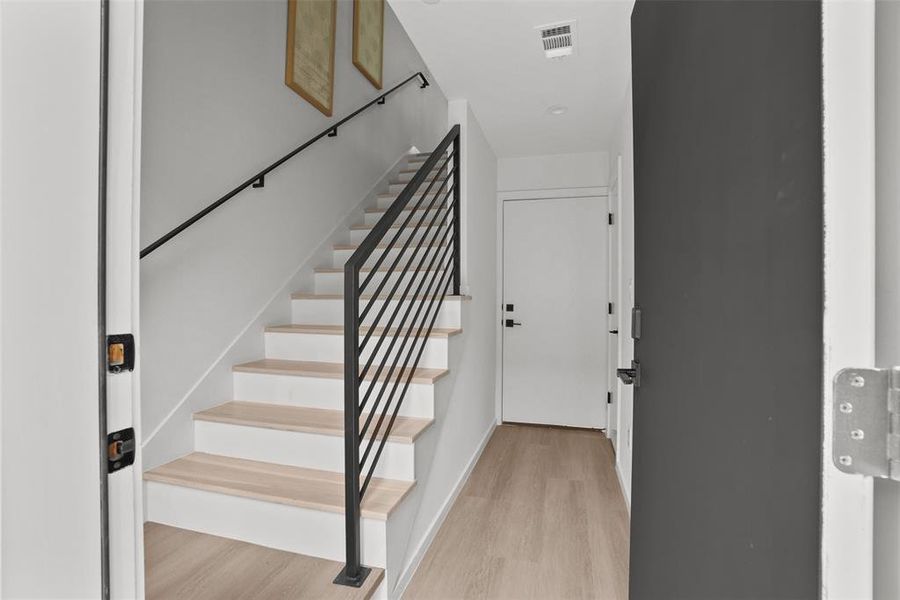 Image 35 of a home in .