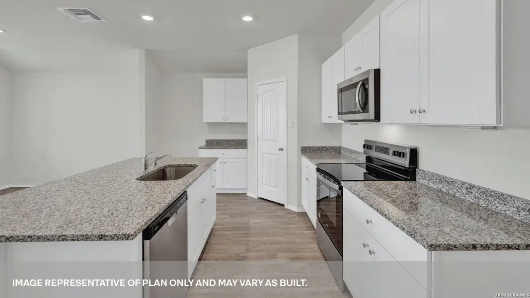 Furnished interior view inside a new home in , Seguin (Image 4).