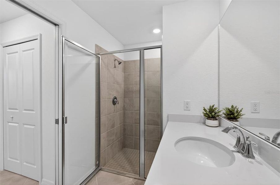 Furnished interior view inside a new home in , Punta Gorda (Image 9).