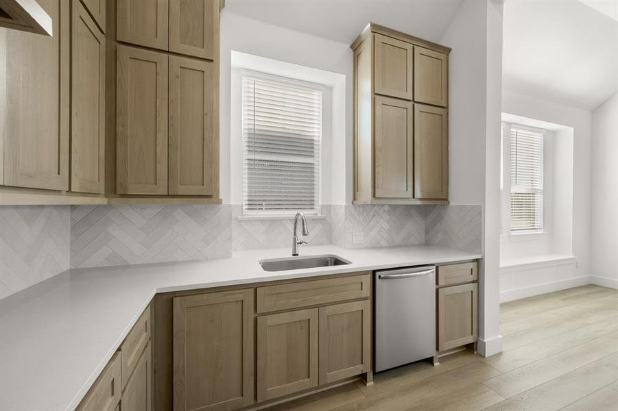 1204 Flock- Kitchen-4 1204 Flock- Kitchen-4