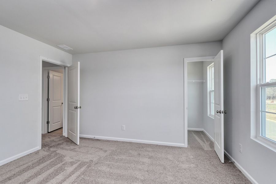 Spacious, unfurnished interior of a new home in Garden Grove, Conway (Image 25).