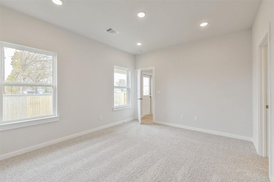 Spacious, unfurnished interior of a new home in Windmill Estates, Magnolia (Image 25). Spacious, unfurnished interior of a new home in Windmill Estates, Magnolia (Image 25).