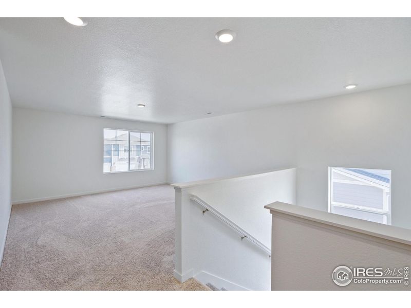 Spacious, unfurnished interior of a new home in Northridge Estates, Greeley (Image 11).