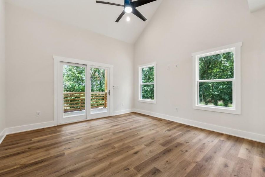 Spacious, unfurnished interior of a new home in , Woodstock (Image 21).