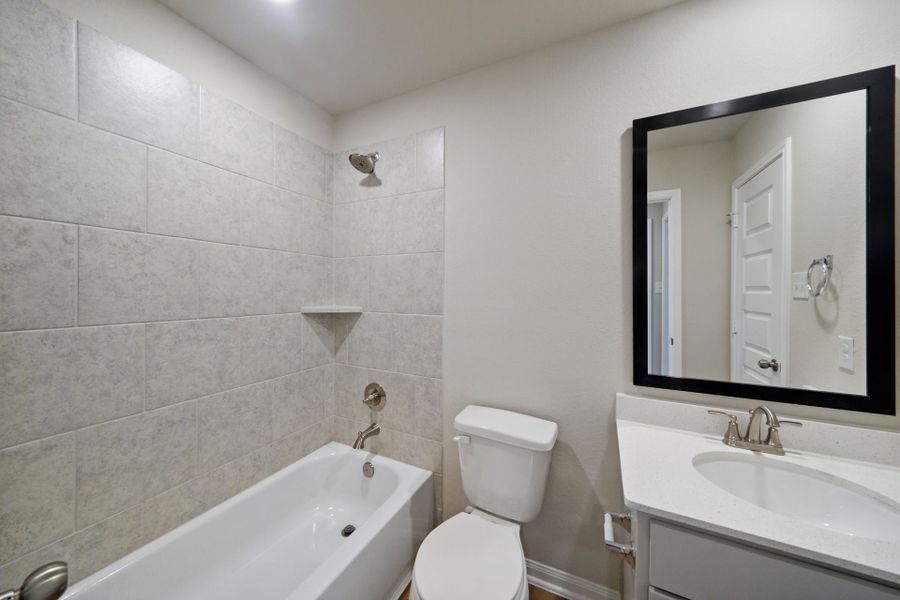 210 Valley Ranch Trail - Grant - Secondary Bathroom