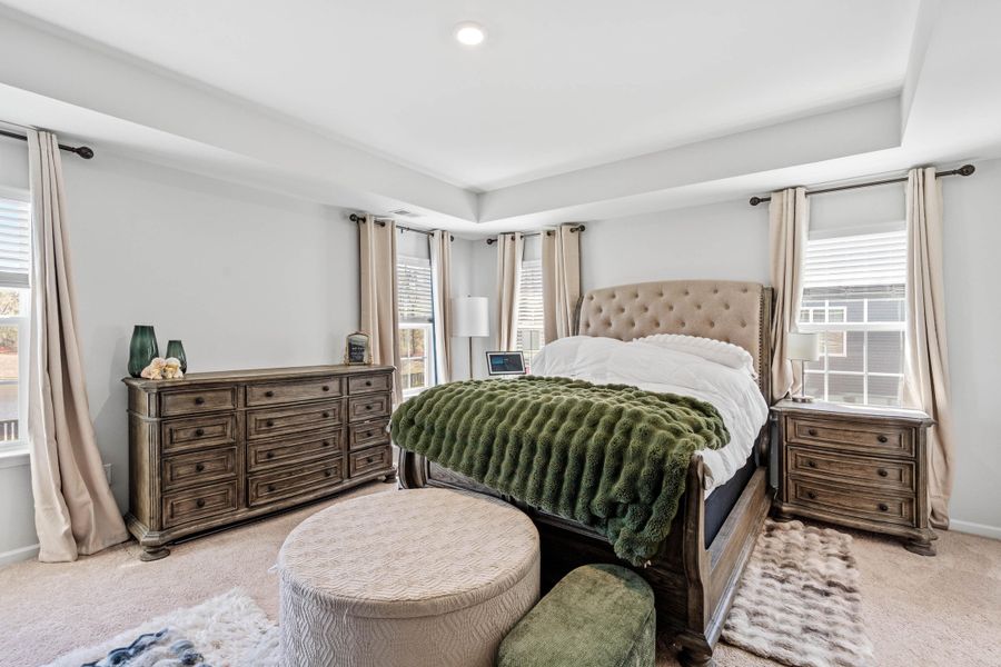 Furnished interior view inside a new home in , Beaufort (Image 38).