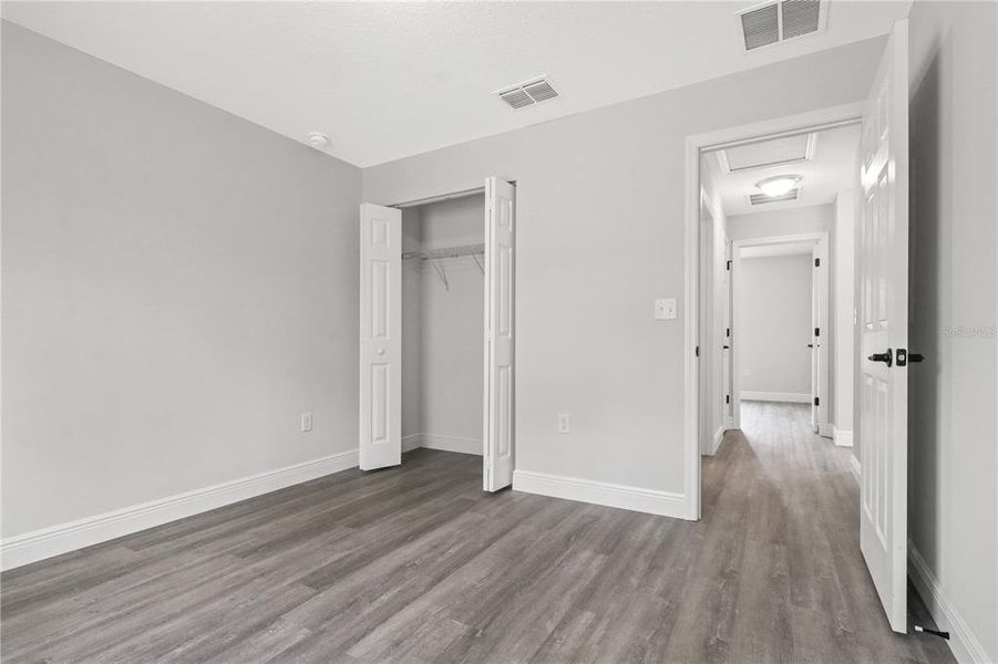 Spacious, unfurnished interior of a new home in , Ocala (Image 18).