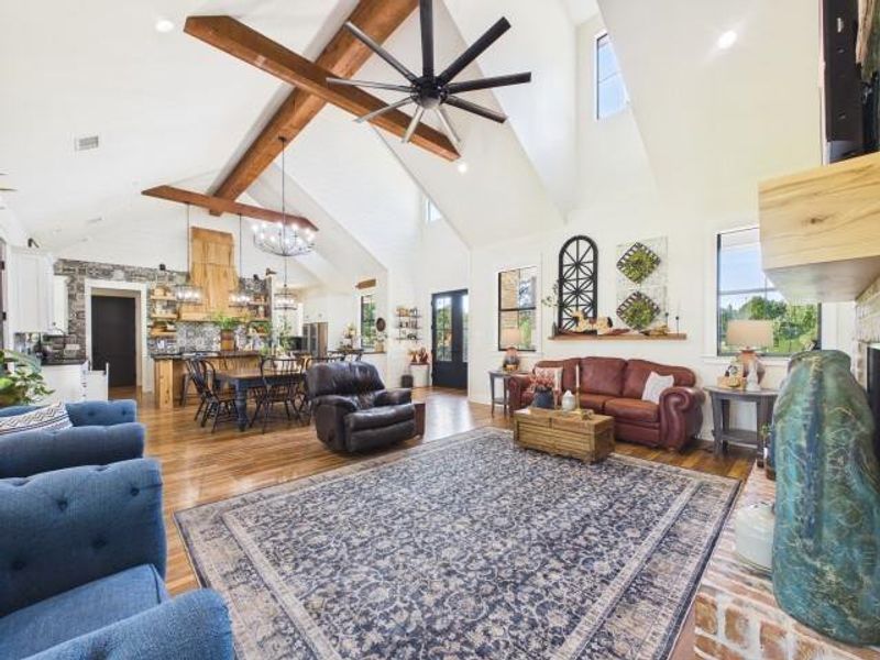 Community amenities in , Brownsboro (Image 34).