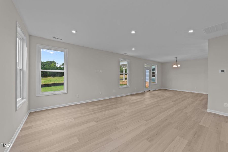 23-web-or-mls-VB4A4963