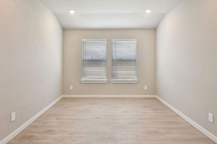 Photo is not of the actual home, but is an inspirational photo of builder’s model home and may depict options, furnishings, and/or decorator features that are not included