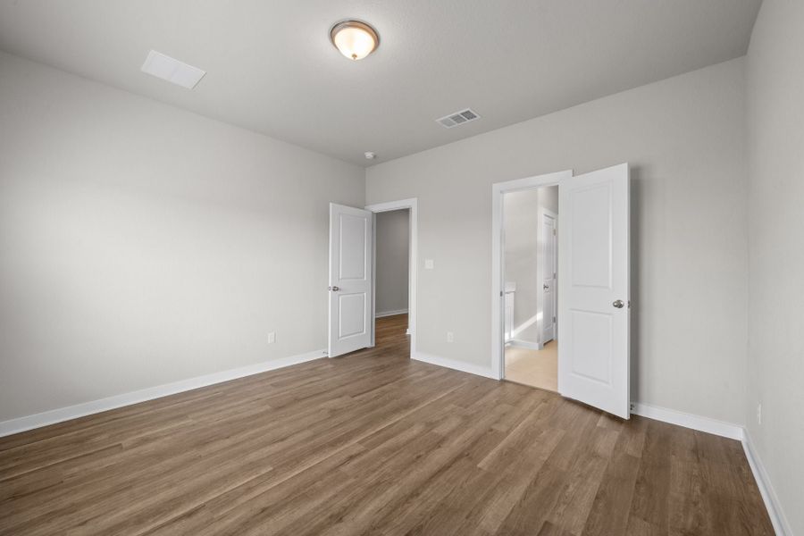 2,220sf New Home in Cedar Creek, TX.  - Slide 18