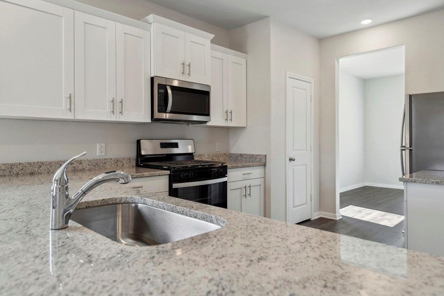 Image 19 of a home in Sweetwater Ridge.