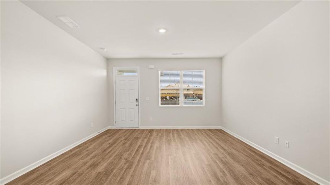 Spacious, unfurnished interior of a new home in Willowbrook, Winder (Image 28).