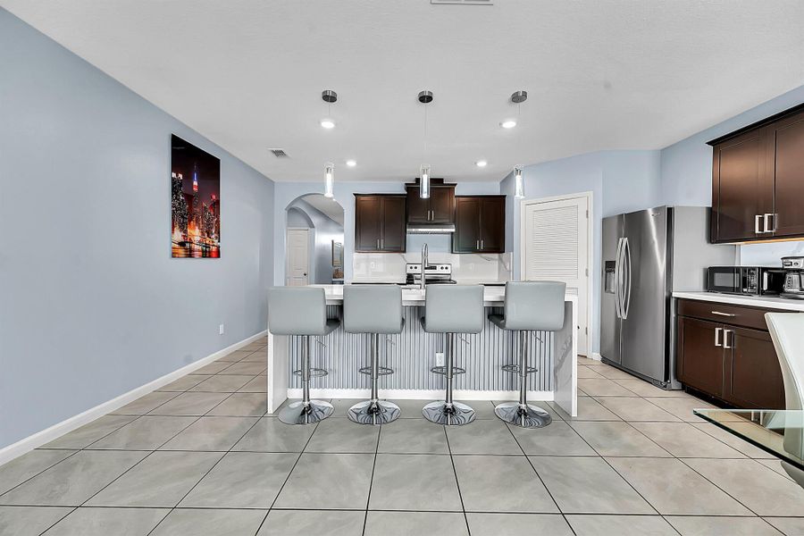 Image 36 of a home in .