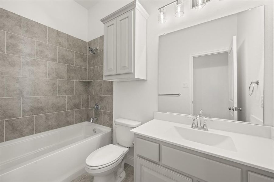 904 Meadowview- Bathroom-2 904 Meadowview- Bathroom-2