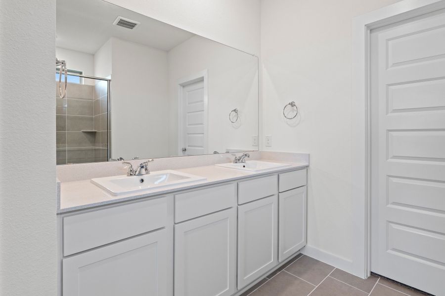 Furnished interior view inside a new home in Prairie Winds, Hutto (Image 14).