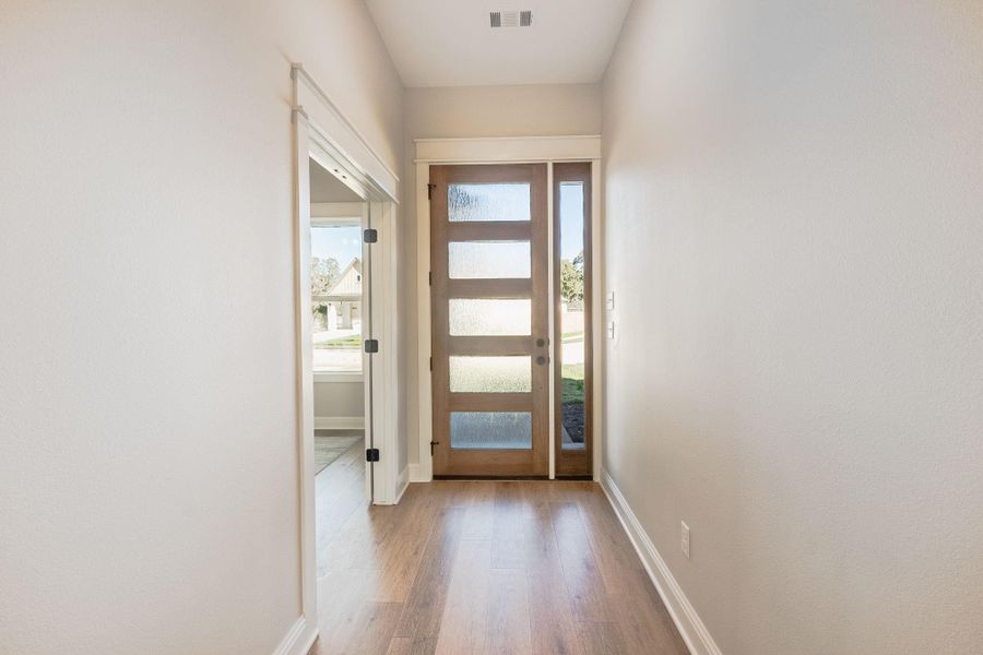 Spacious, unfurnished interior of a new home in , College Station (Image 20). Spacious, unfurnished interior of a new home in , College Station (Image 20).