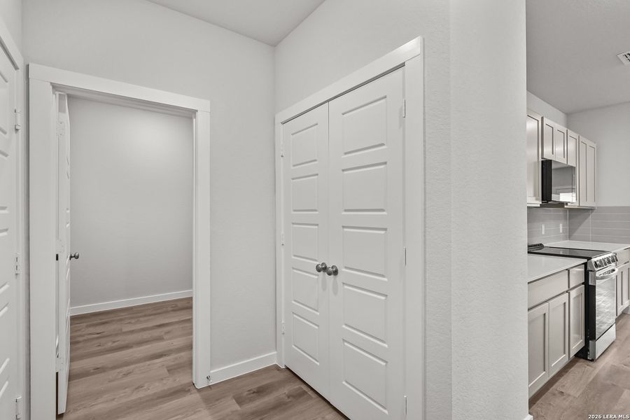 Furnished interior view inside a new home in Park Place, New Braunfels (Image 9).
