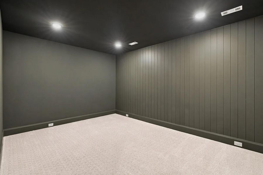 Ballentine B Media room