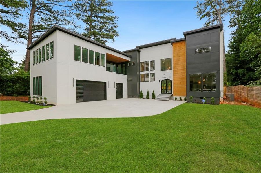 Image 54 of a home in .