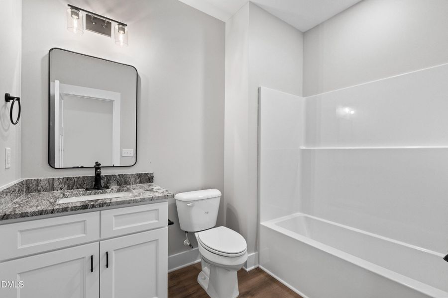 27-9400 Turkey Way _1015