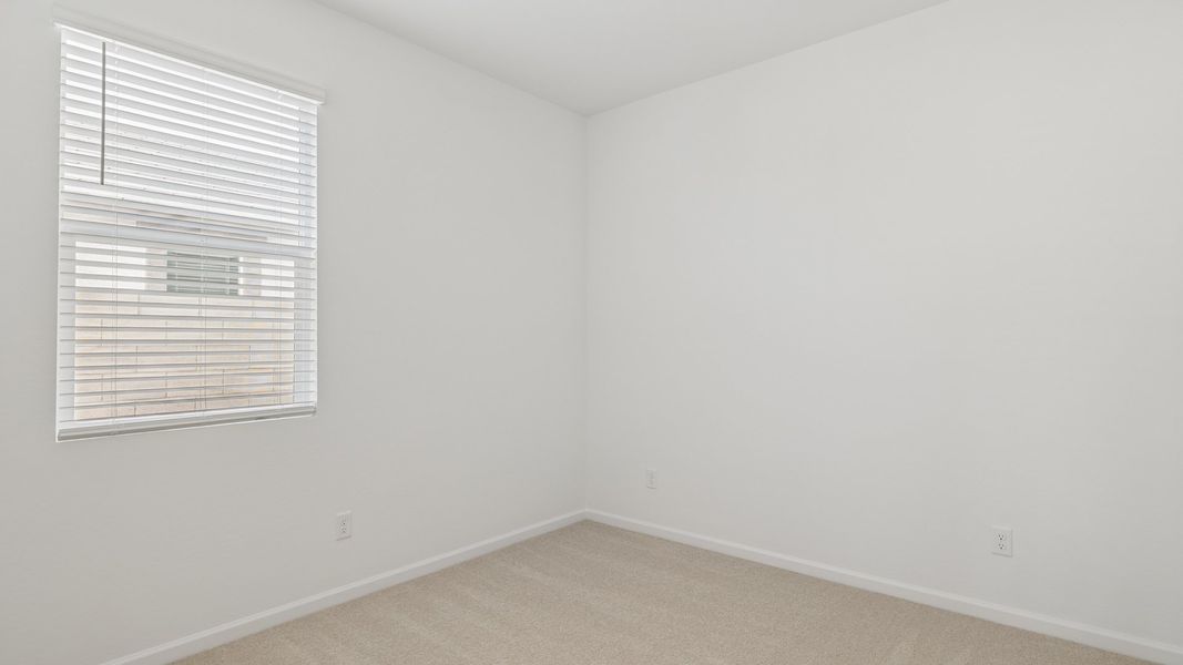 Spacious, unfurnished interior of a new home in Copper Falls, Buckeye (Image 19).