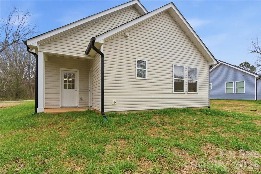 Exterior details and patio area of a home in , Shelby (Image 3).