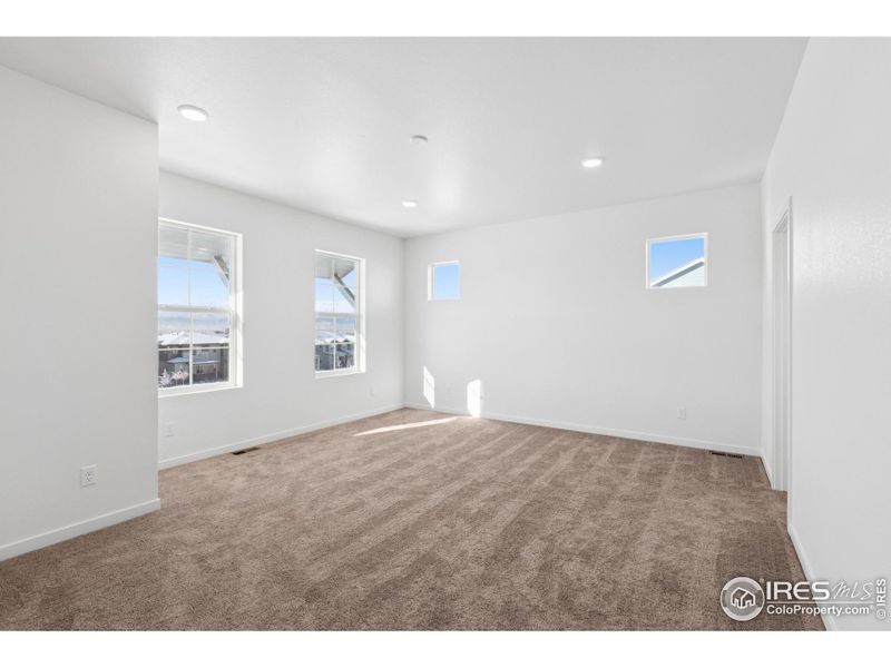 Spacious, unfurnished interior of a new home in Kinston Cottage, Loveland (Image 31). Spacious, unfurnished interior of a new home in Kinston Cottage, Loveland (Image 31).