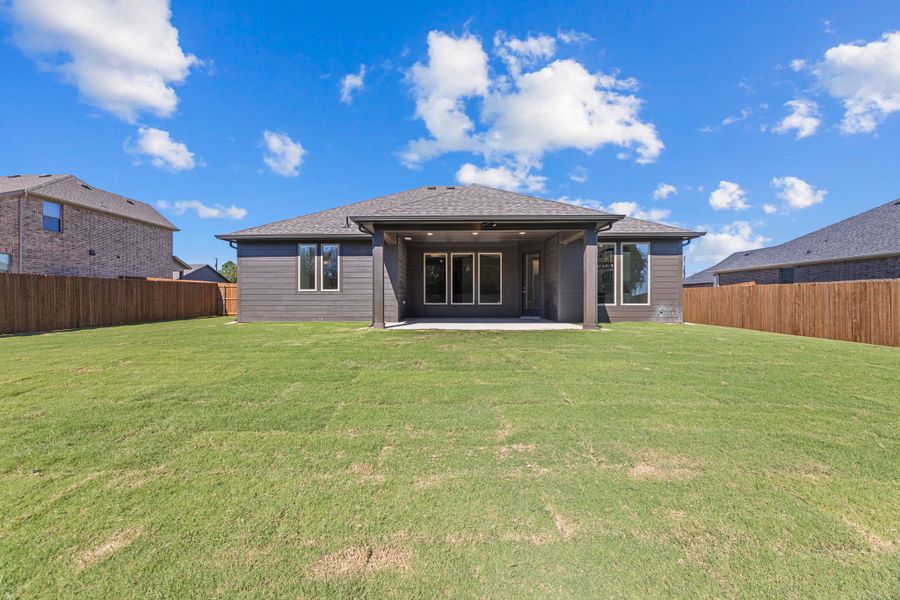 Exterior details and patio area of a home in Fair Oaks, Bridgeport (Image 23).