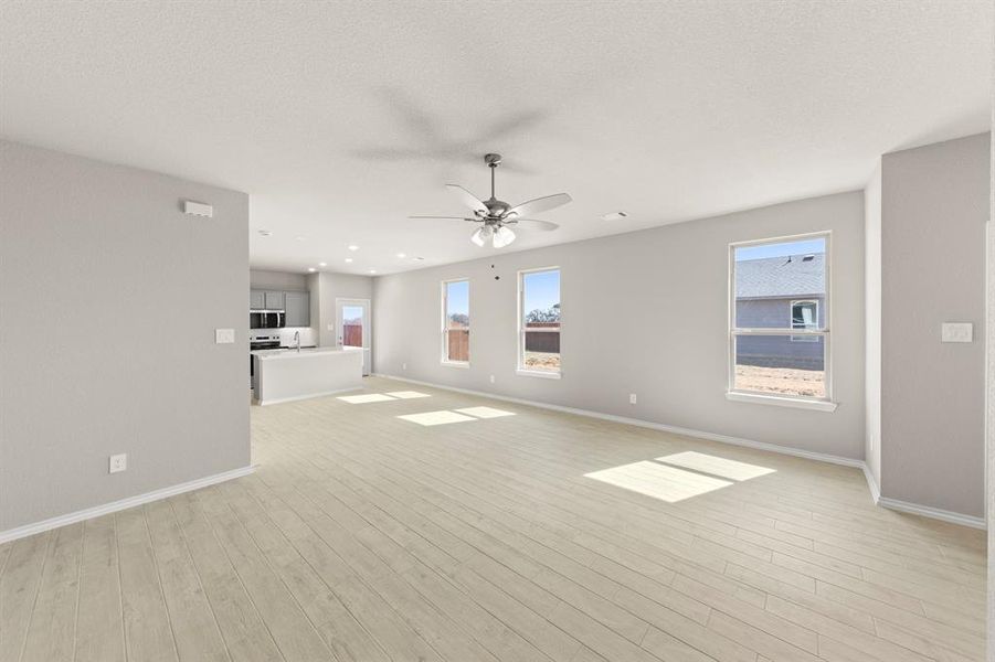 09. 8224 Kingfisher - Family (2)