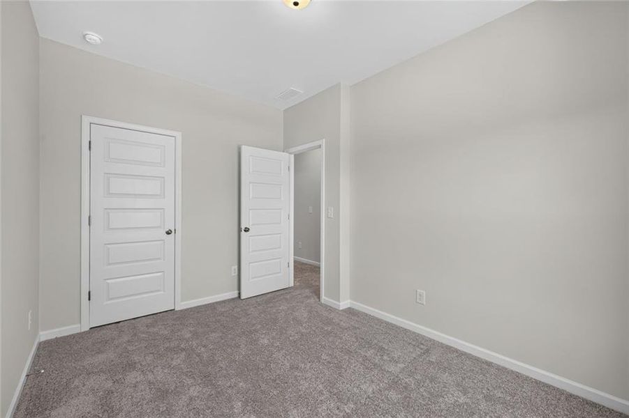 Spacious, unfurnished interior of a new home in Fairington, Cartersville (Image 36).