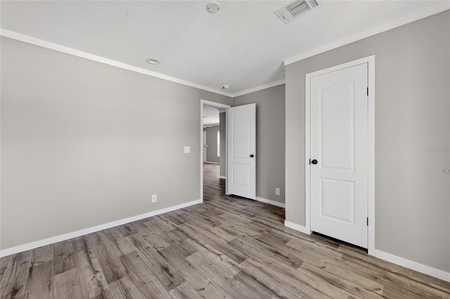 Spacious, unfurnished interior of a new home in , Ormond Beach (Image 10).