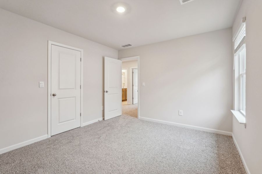 The Sherwood floorplan with the Calm Latte interior package.