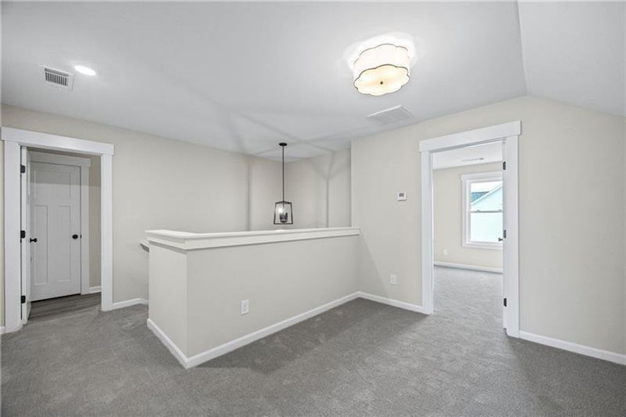 Spacious, unfurnished interior of a new home in , Toccoa (Image 17).